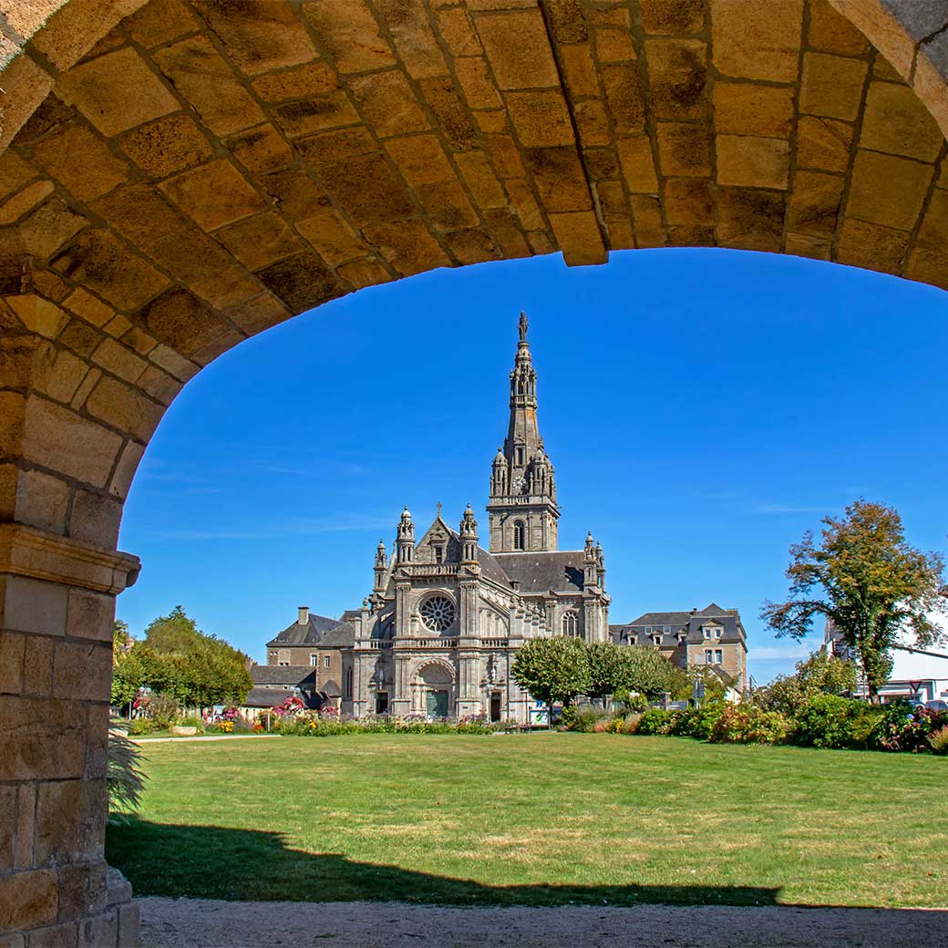 Sanctuaire de Sainte-Anne-d'Auray.